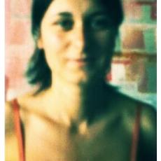 Karine, face, tirage, sténopé, 2004.
